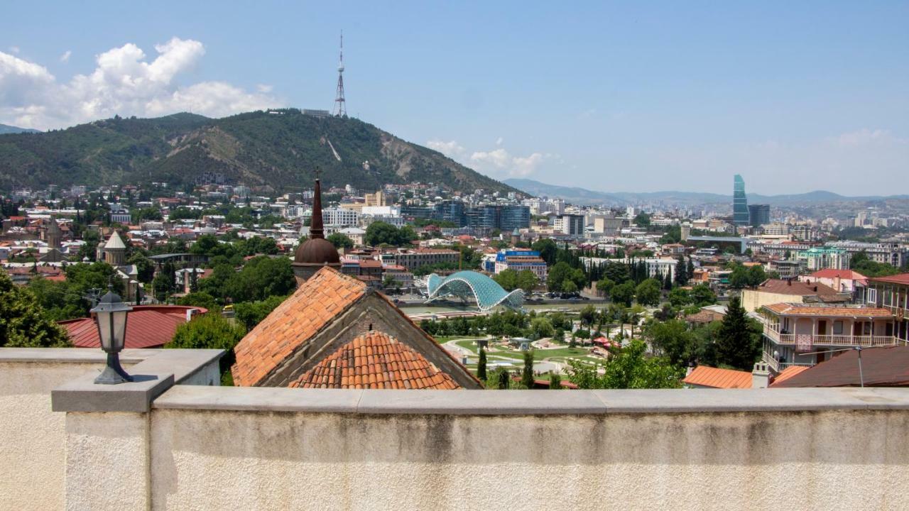 Hotel New Metekhi Tbilisi Exterior photo
